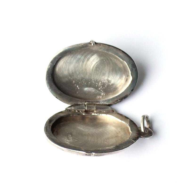 Vintage Sterling Silver Photo Locket