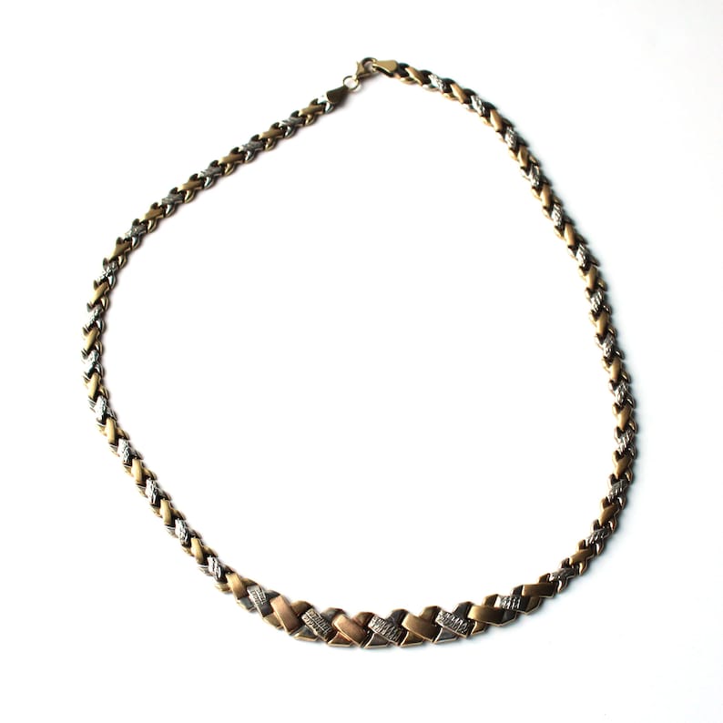 9ct Yellow & White Gold Kisses Necklace (17inches)