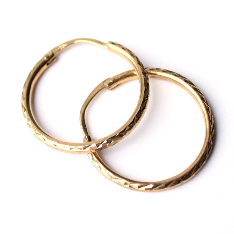 Classic 9ct Gold Hoop Earrings