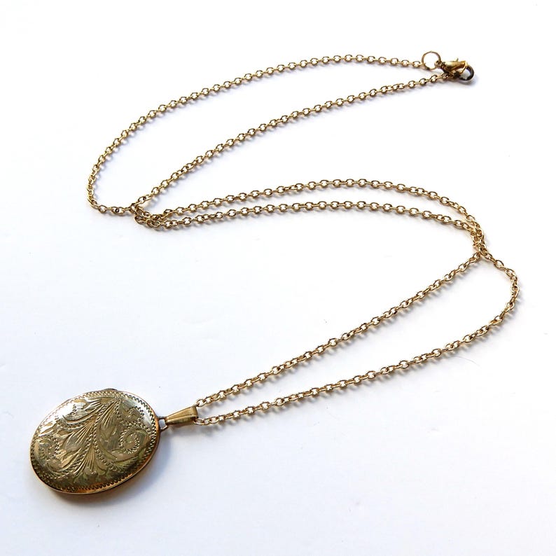 Vintage Rolled Gold Locket with Chain