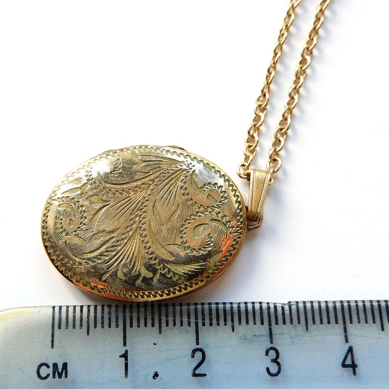 Vintage Rolled Gold Locket with Chain