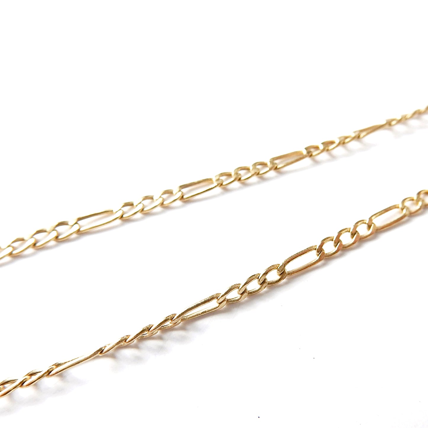 Vintage 9ct Gold Chain 16" (1.1grams)