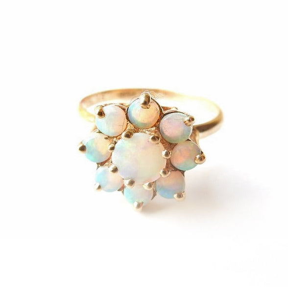 Vintage 9ct Gold Opal Daisy Ring US Size 5 UK L
