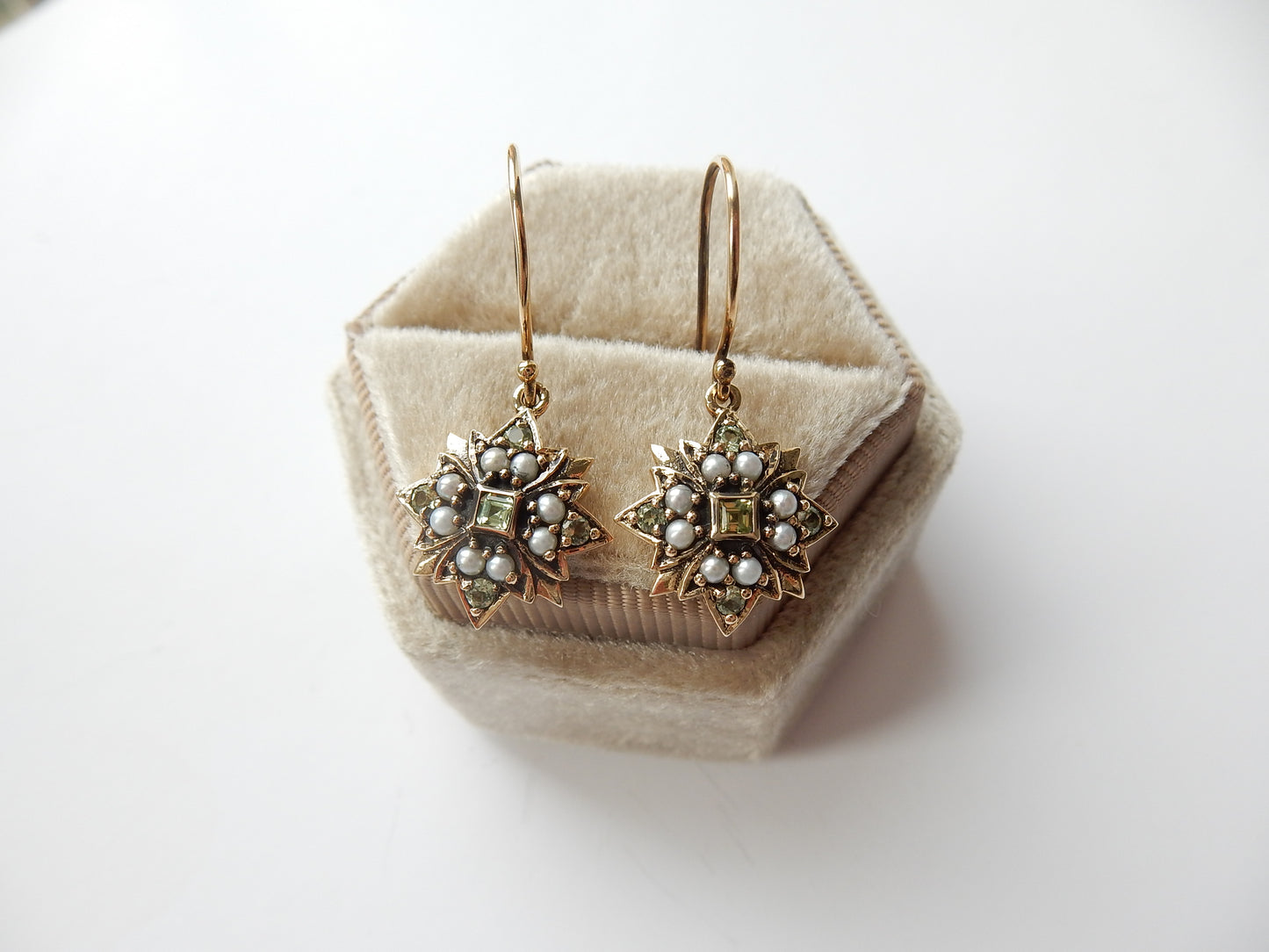 9ct Gold Peridot & Seed Pearl Drop Earrings (2.7grams)
