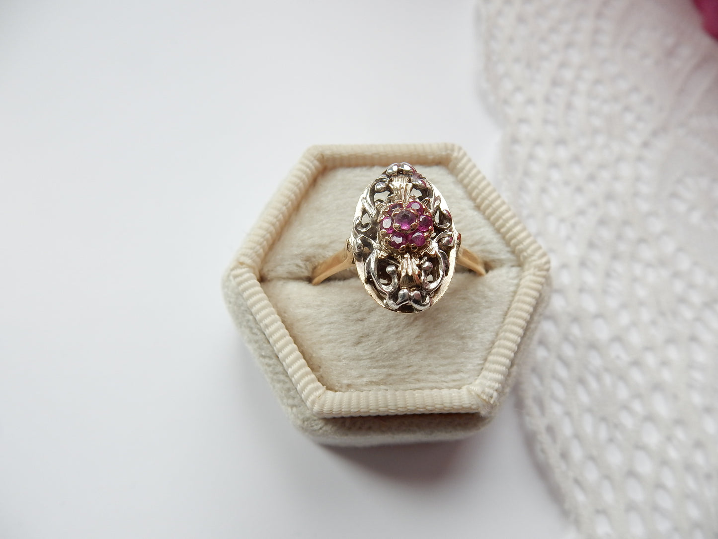 Unusual Antique 9ct White Gold Filigree Ruby Ring US Size 8 3/4 UK S