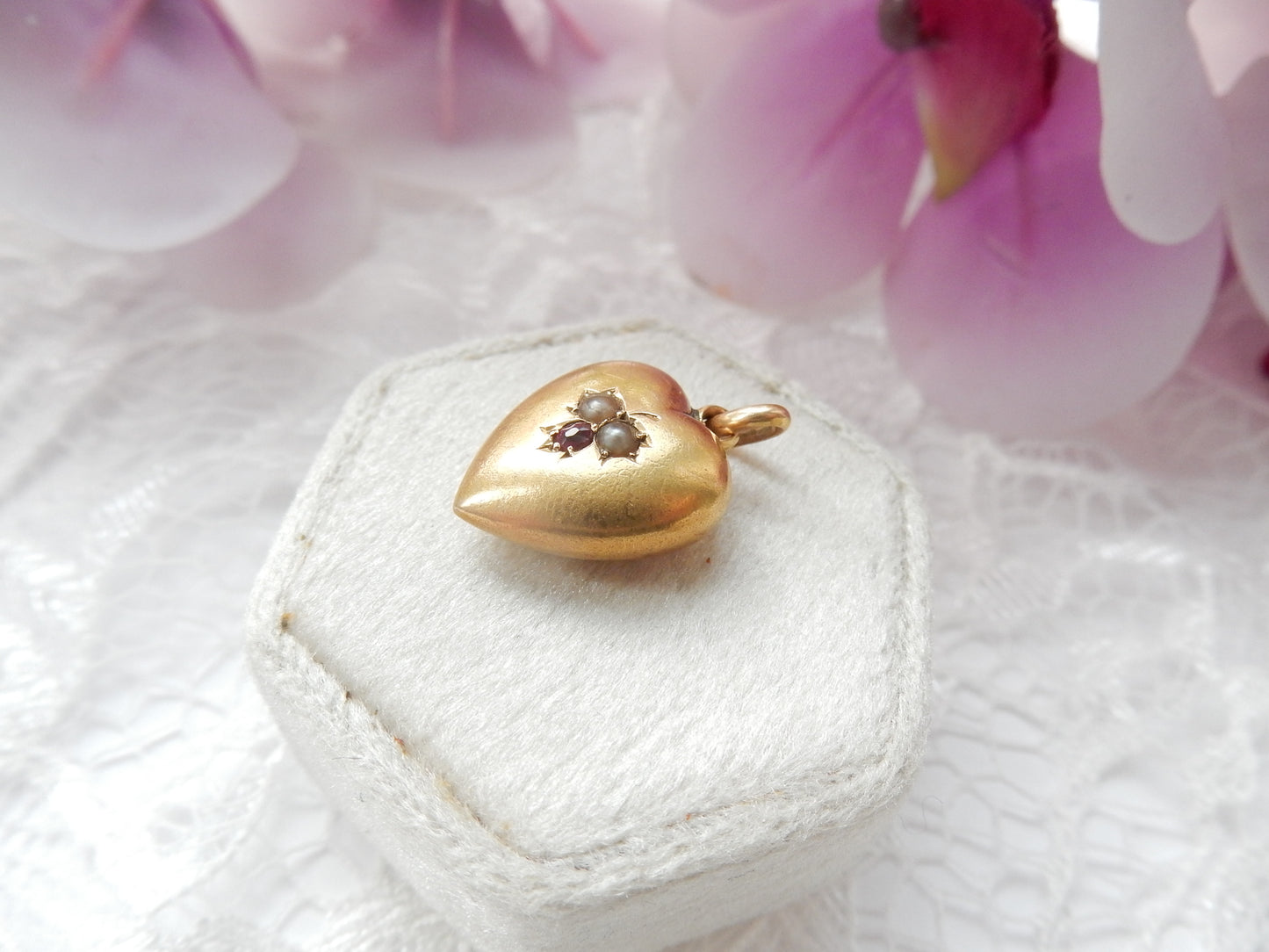 Victorian 15ct Gold Seed Pearl & Garnet Puffy Heart Charm