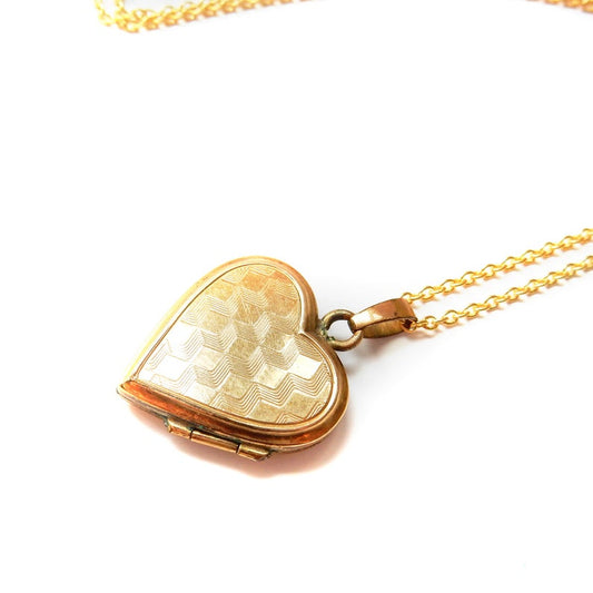 Vintage Rolled Gold Heart Locket Necklace Photo Locket