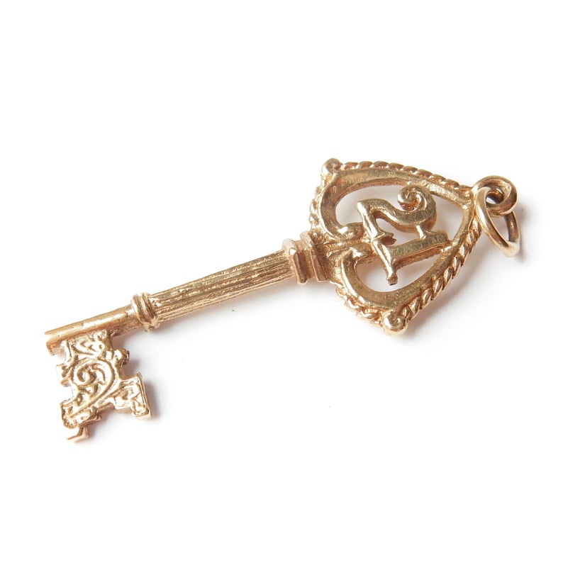 Vintage 9ct Gold 21st Birthday Key Charm