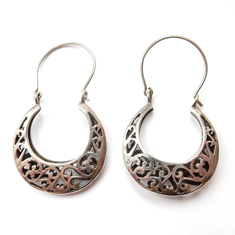 Vintage Sterling Silver Filigree Hoop Earrings