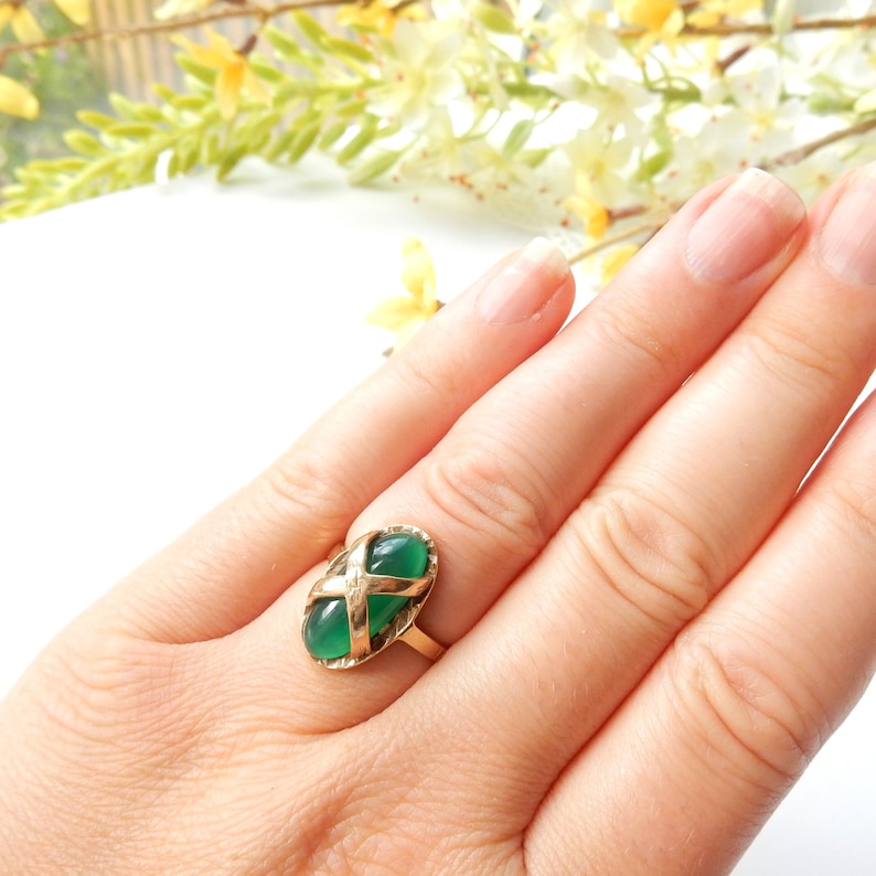 Antique Art Deco 9ct Gold Green Chrysoprase Gold Ring US Size 5.5