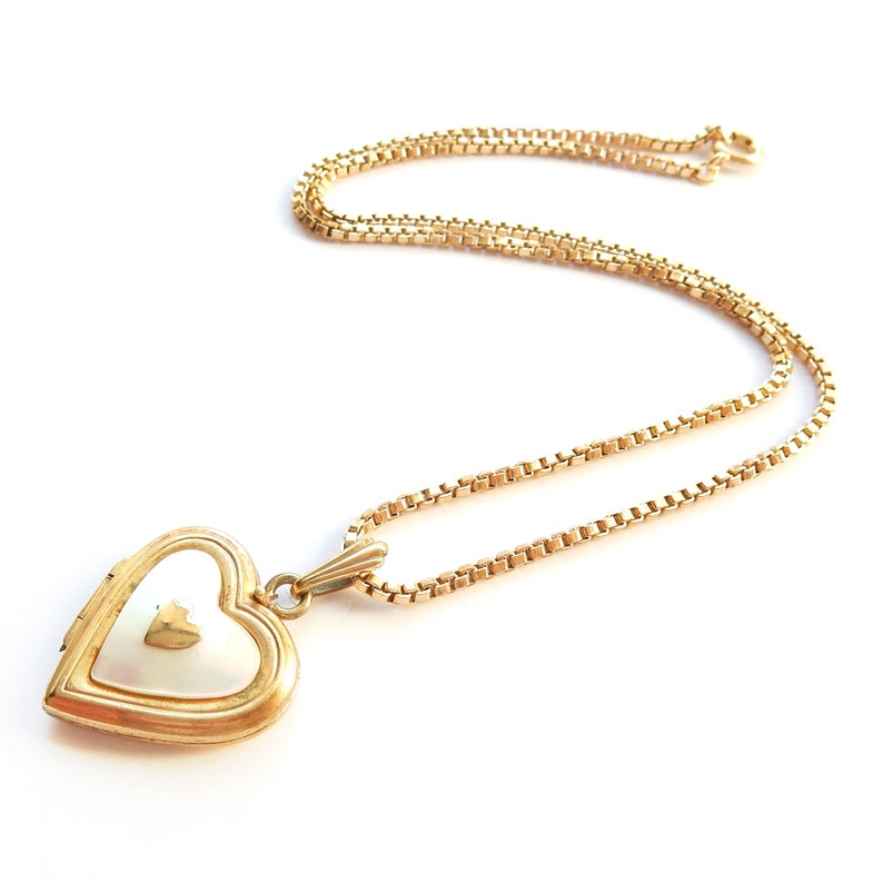 Vintage Rolled Gold Shell Heart Locket Necklace