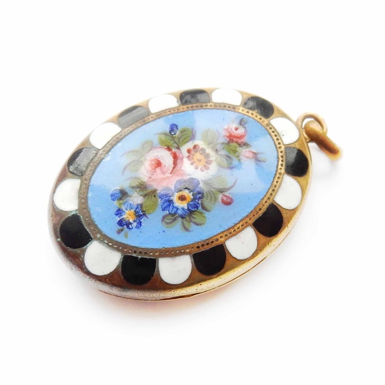 Victorian Goldplated Enamel Flower Bouquet Locket