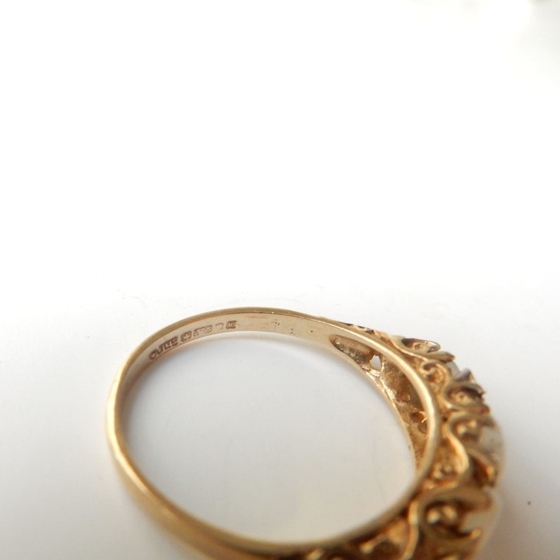Vintage 9ct Gold Opal & Zircon Ring US SIZE 7 UK P