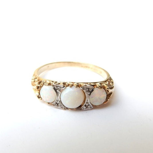 Vintage 9ct Gold Opal & Zircon Ring US SIZE 7
