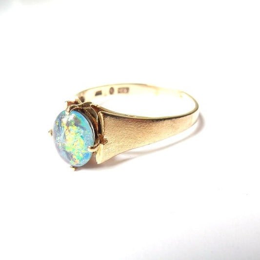 Vintage 8ct Gold Australian Black Opal Ring US Size 7 UK P