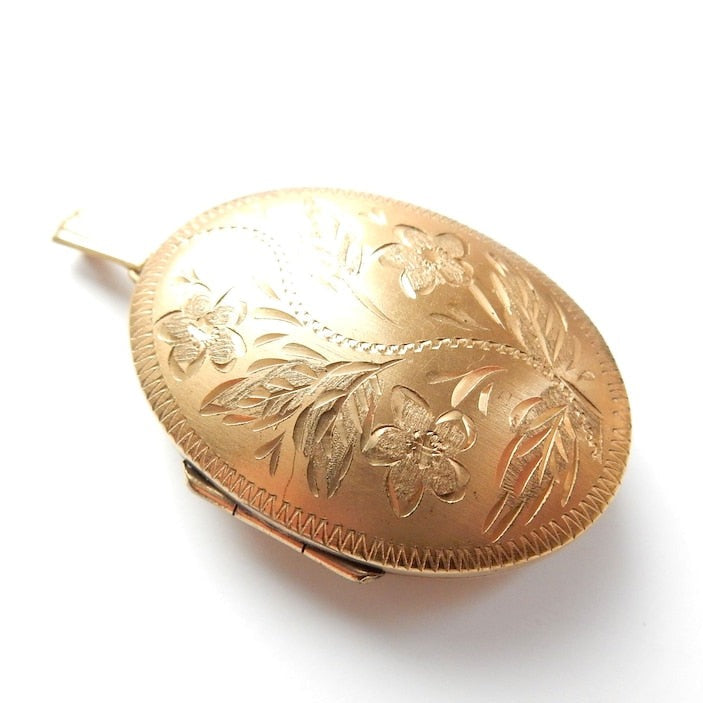 Vintage Rolled Gold Photo Locket