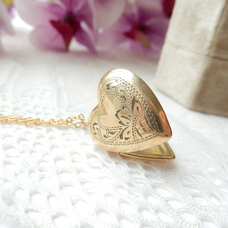 Vintage 10k Gold Filled Vargas Heart Locket Necklace