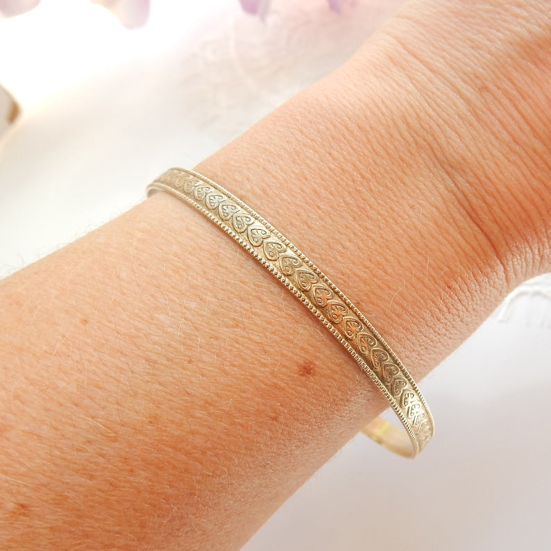 9ct Gold Rolled Gold Love Bangle 8.5