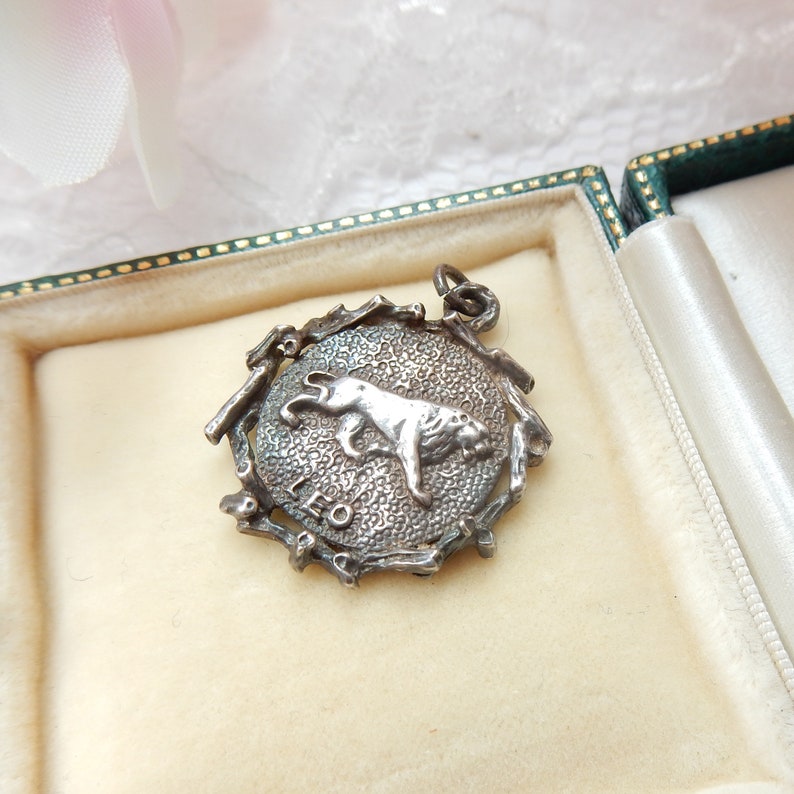 Vintage Sterling Silver Zodiac Leo Charm