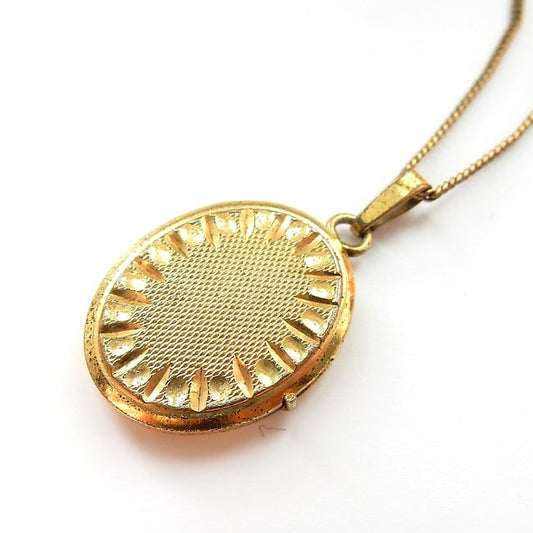 Vintage Rolled Gold Locket with Chain K&L