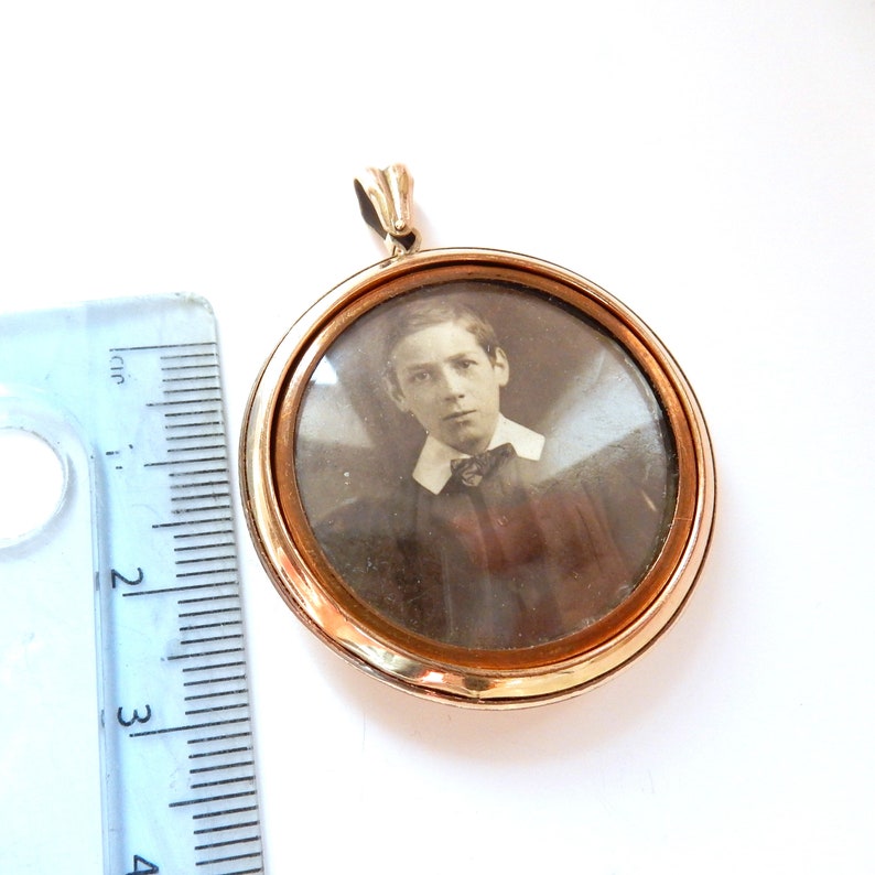 Antique Edwardian Rolled Gold Photo Locket