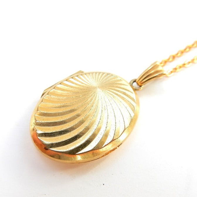 Vintage Rolled Gold Locket with Chain