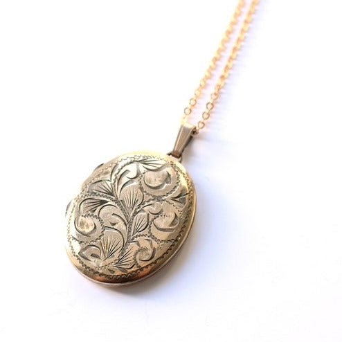 Vintage Rolled Gold Locket with Chain