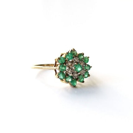 Vintage 9ct Gold Emerald & Diamond Cluster Ring